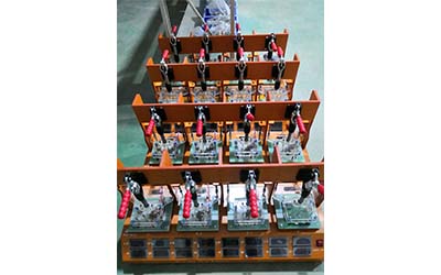 鋰電池激光焊接治具